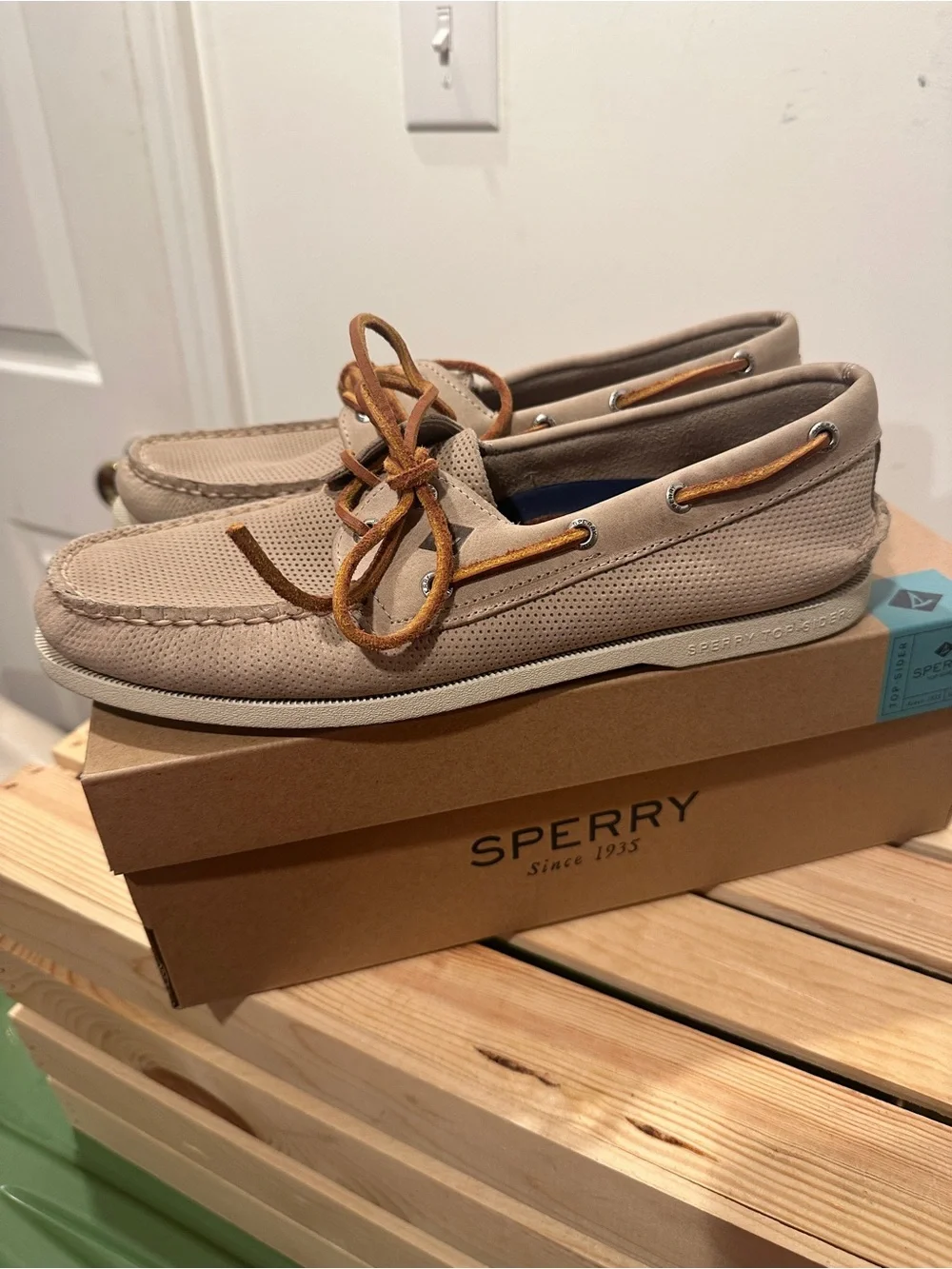 Sperry classic deck